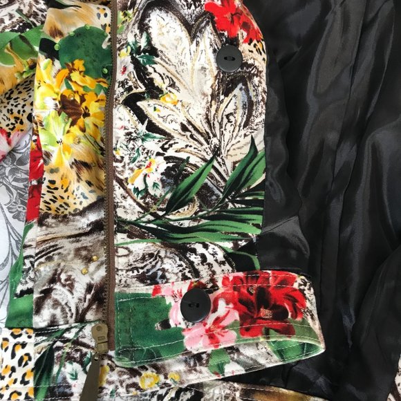 🍇Crop Jacket - Very Unique | Multi Print | Size 8 - Picture 12 of 15